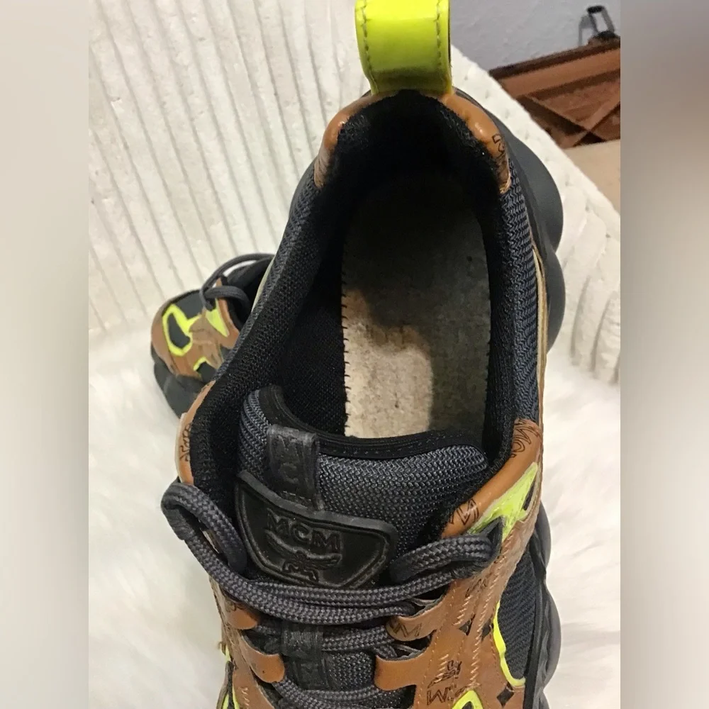 MCM Shoes - Picture 7 of 8